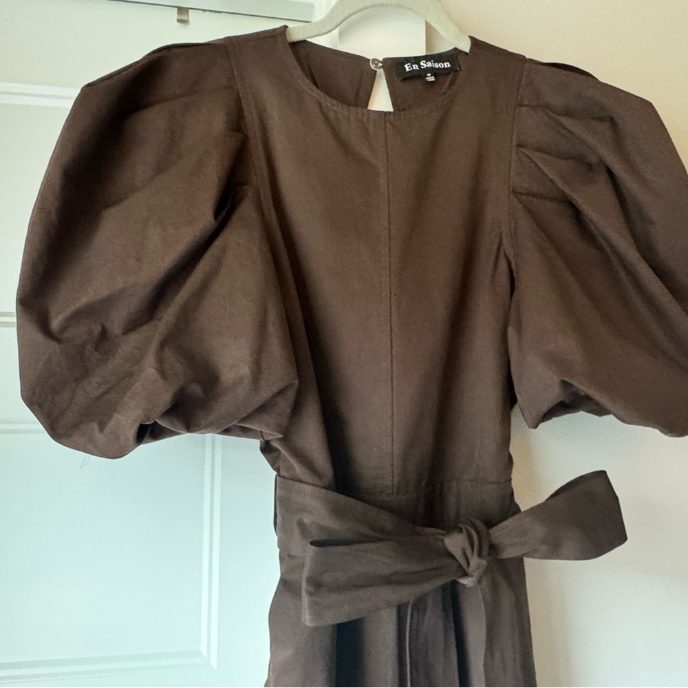 Anthropology En Saison Chocolate Short Puff Sleeve, backless Jumpsuit - Picture 4 of 8